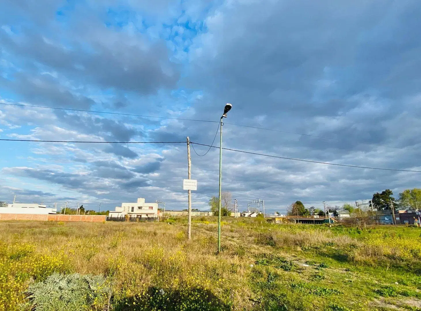 LOTE EN VENTA GONNET BARRIO DON JULIAN 5