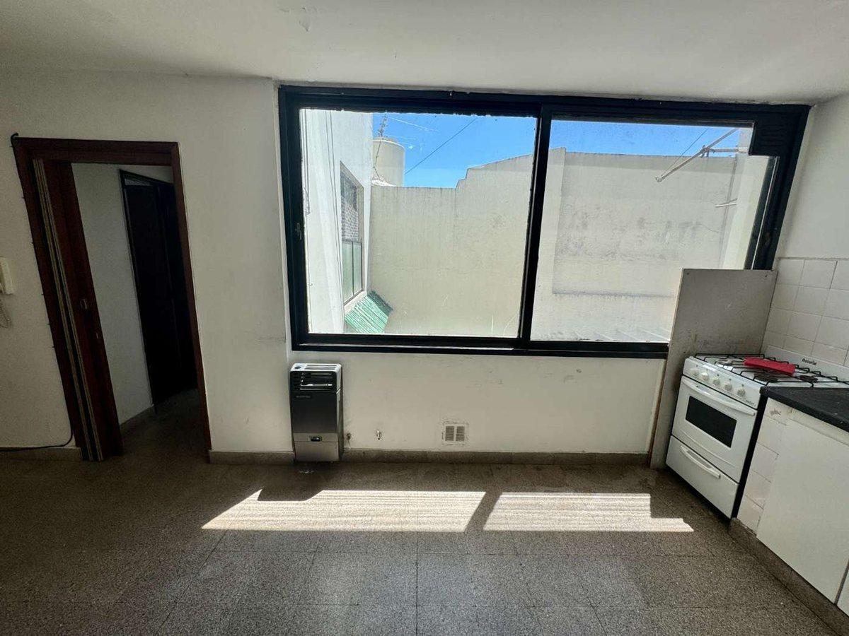 Foto de DEPARTAMENTO VENTA LA PLATA 1 DORMITORIO, imagen 5