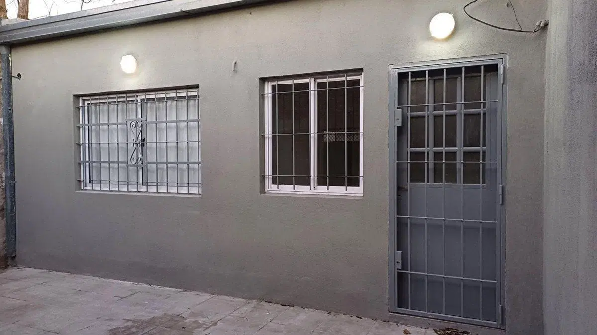 DEPARTAMENTO EN VENTA AL FRENTE 2