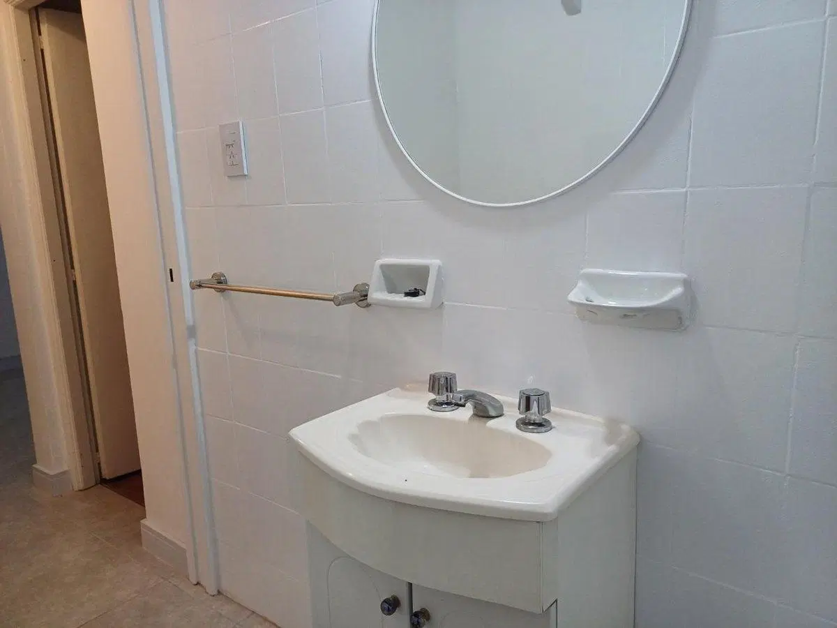 DEPARTAMENTO EN VENTA AL FRENTE 5