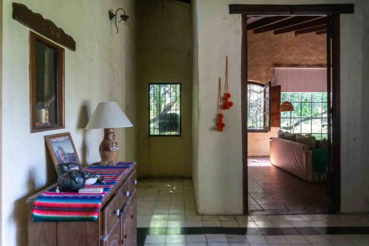 CASA  VENTA 1.6 HECTÁREAS  CON INVERNACULO  ABASTO 4