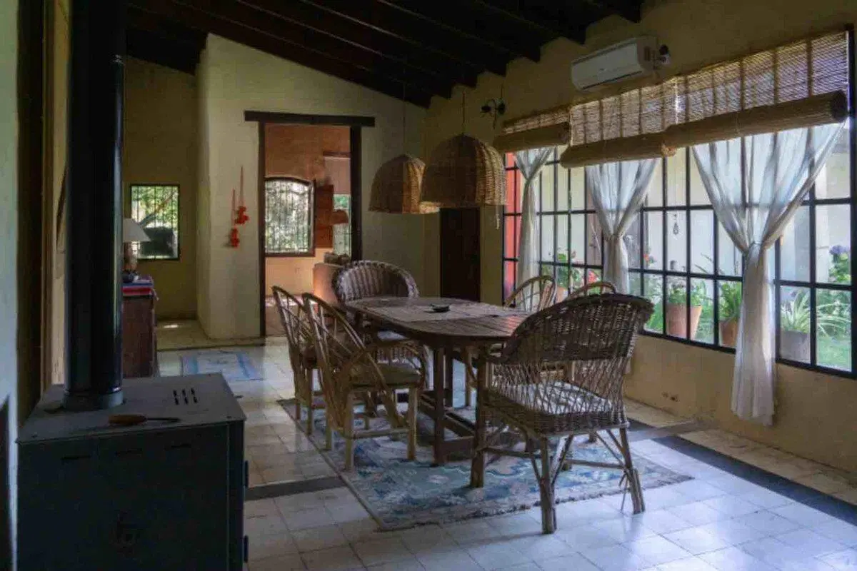 CASA  VENTA 1.6 HECTÁREAS  CON INVERNACULO  ABASTO 3