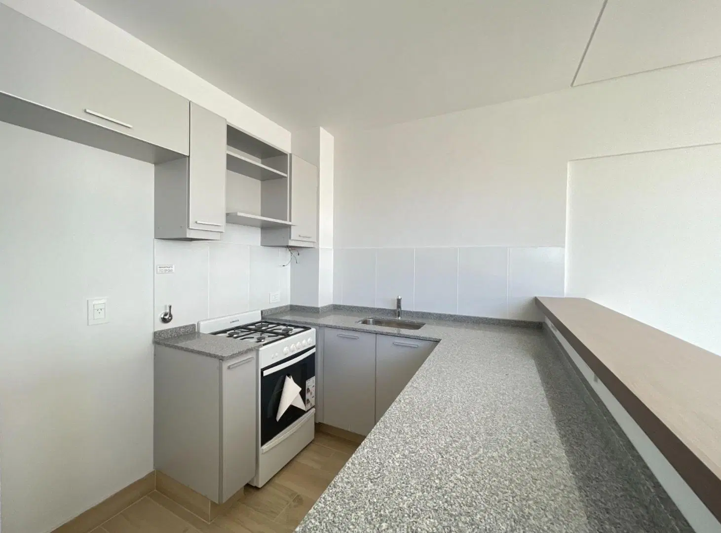 DEPARTAMENTO EN VENTA BALVANERA 1 AMBIENTE 4