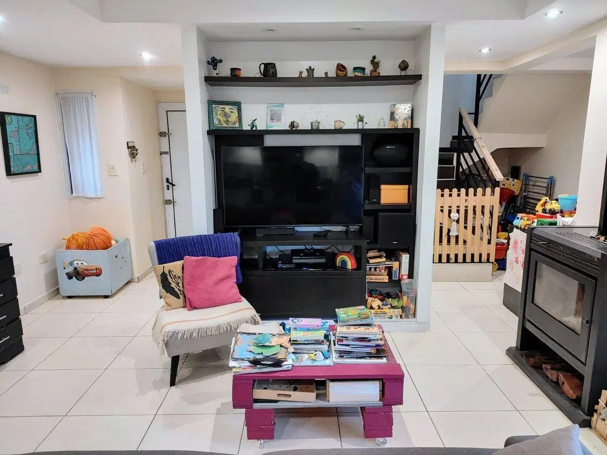 CASA VENTA LA PLATA 2 DORMITORIOS CON ESCRITORIO 5