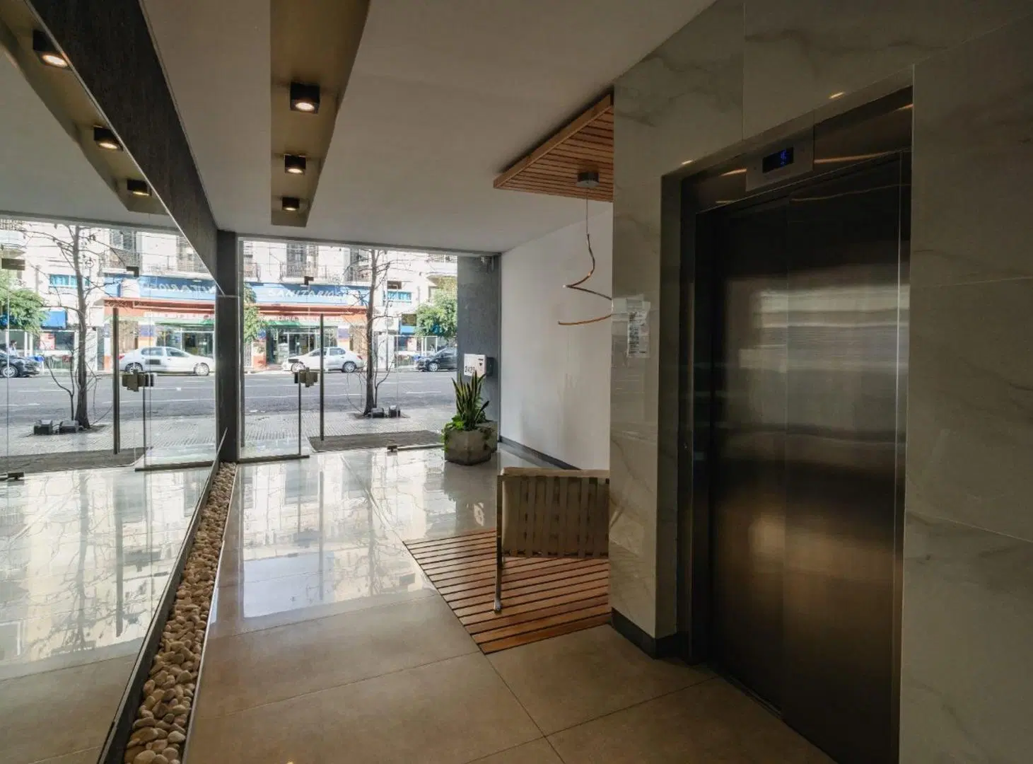DEPARTAMENTO EN VENTA EN SAN CRISTOBAL 1 AMBIENTE 4