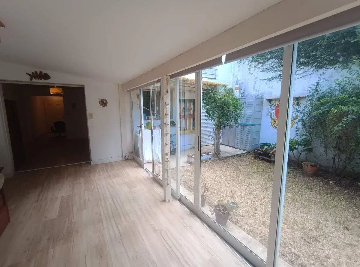 PH A LA VENTA EN LA PLATA DE 1 DORMITORIO PARQUE 8
