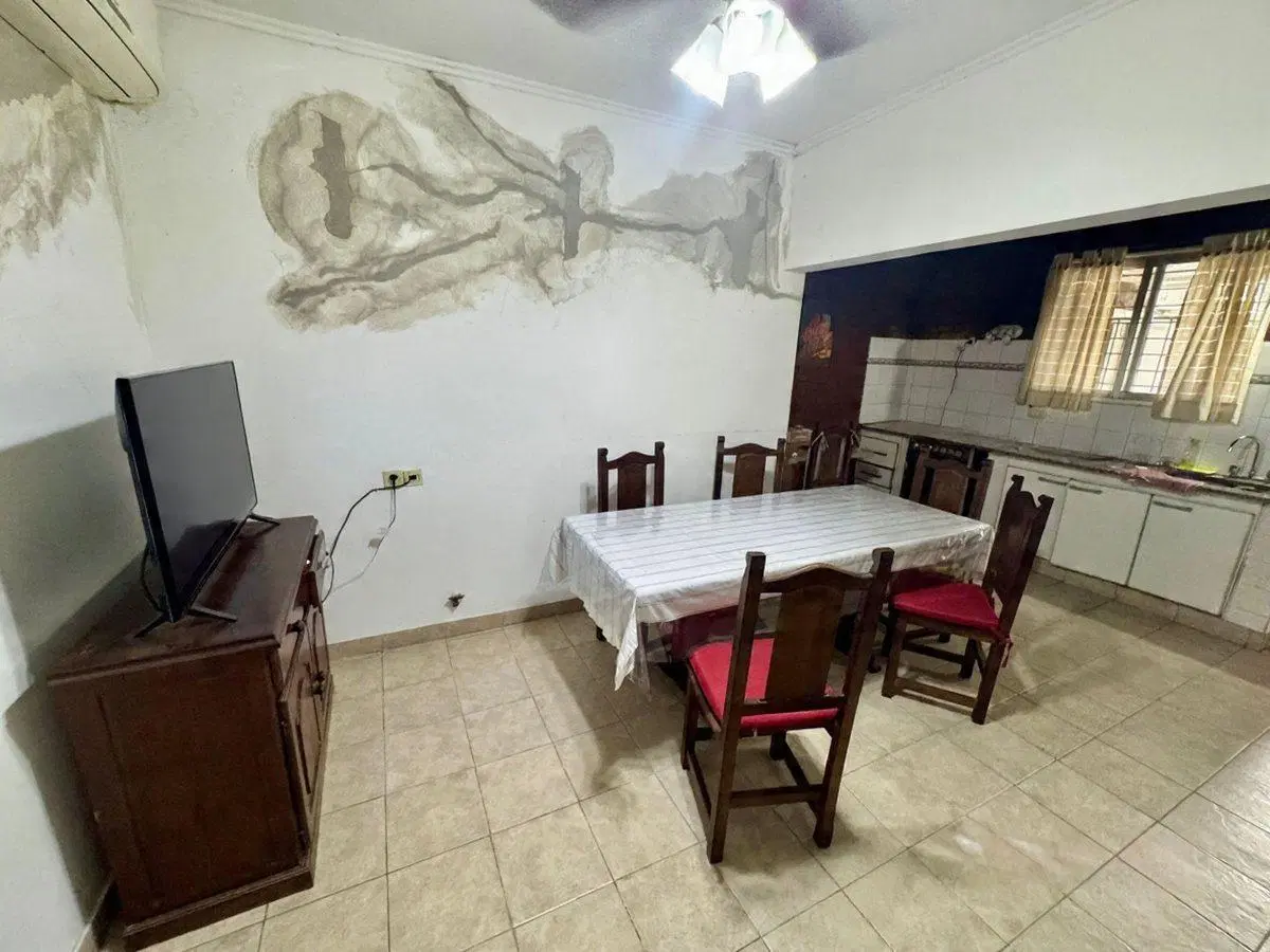 CASA PH EN VENTA LA PLATA 2/3 DORMITORIOS JARDIN 5