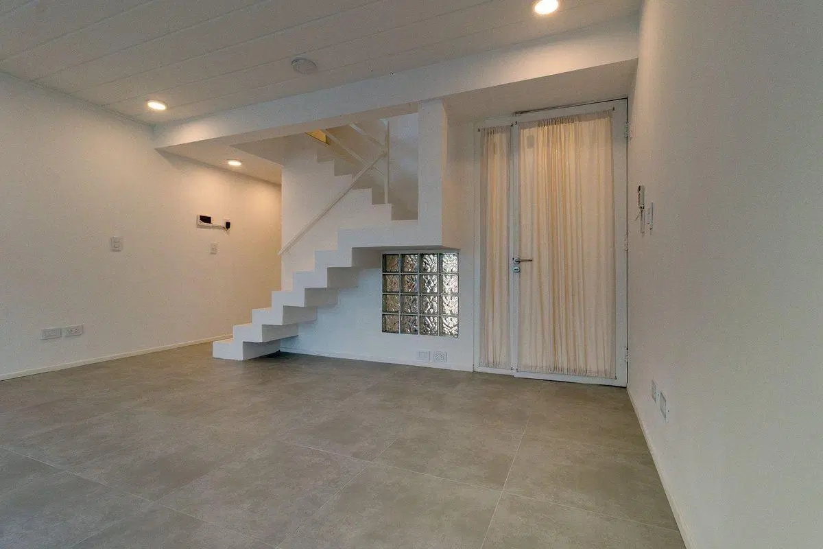 Duplex venta, La Plata. 3 dormitorios. A estrenar 2