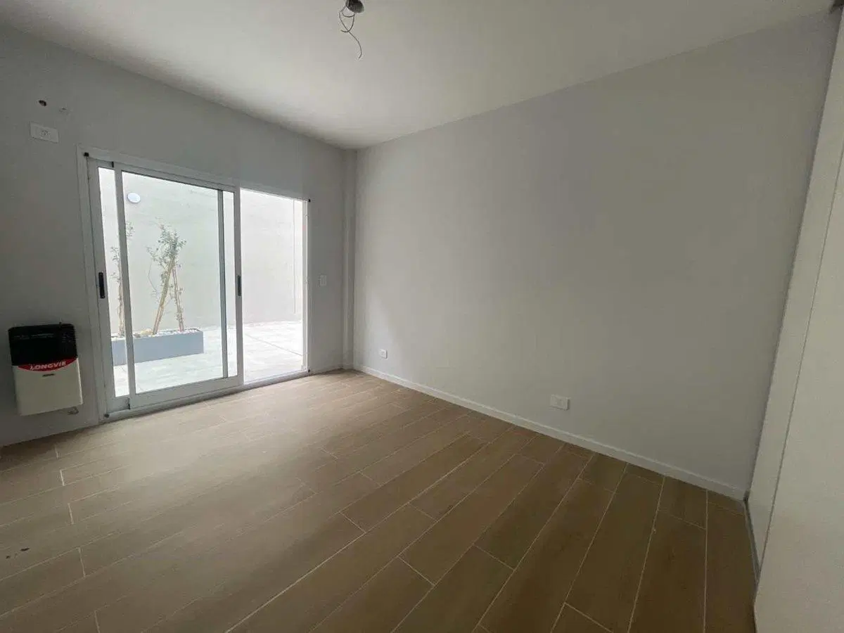 DEPARTAMENTO EN VENTA SAN CRISTOBAL 4 AMBIENTES 3