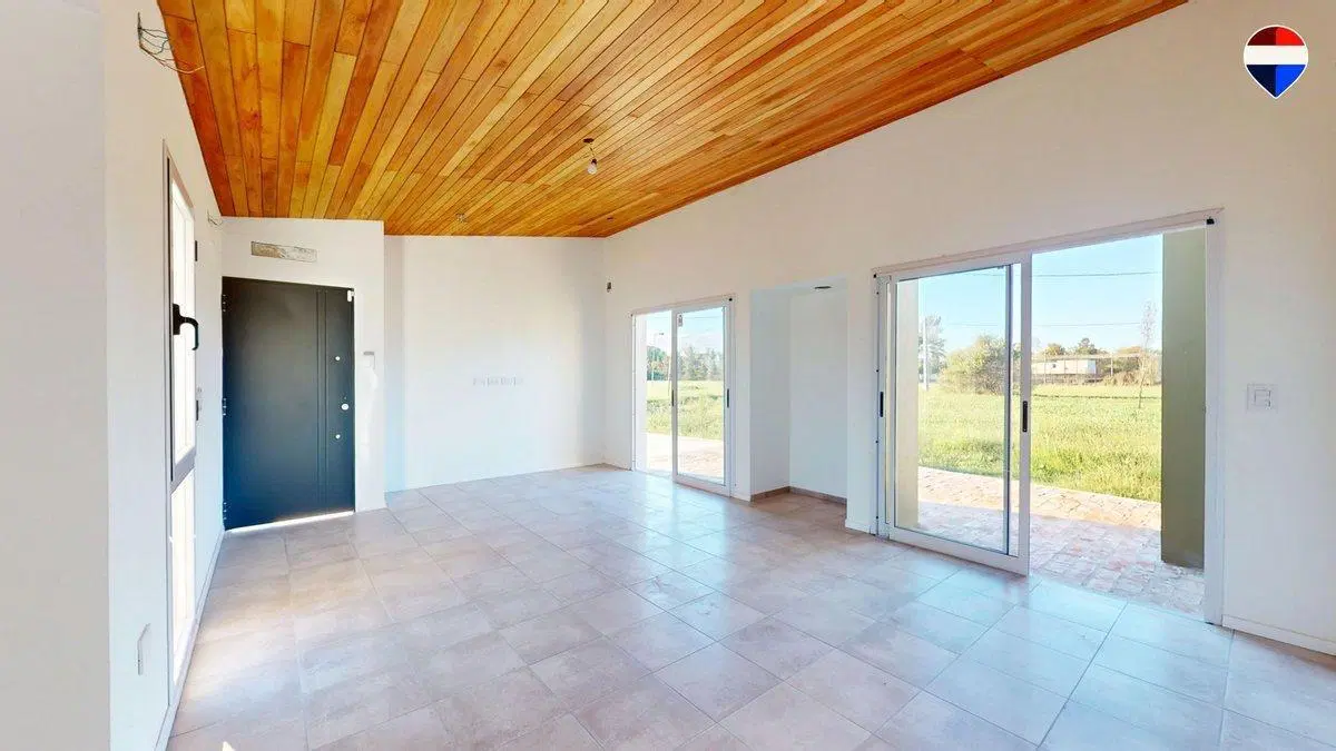CASA EN VENTA LA PLATA 2 DORMITORIOS 2
