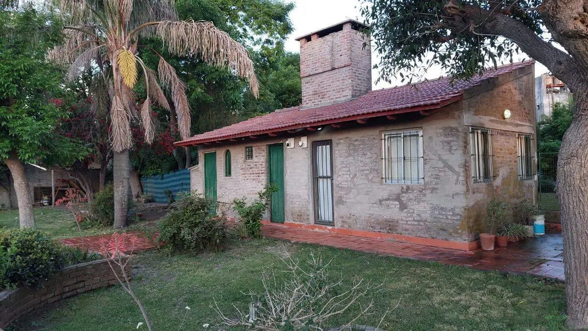 CASA QUINTA EN VENTA EN ESQUINA VILLA DEL PLATA 2