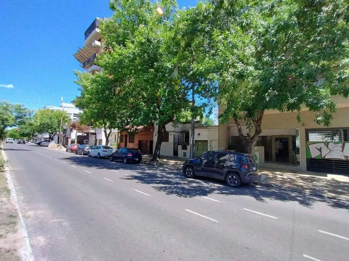 Cochera en venta, La Plata 2