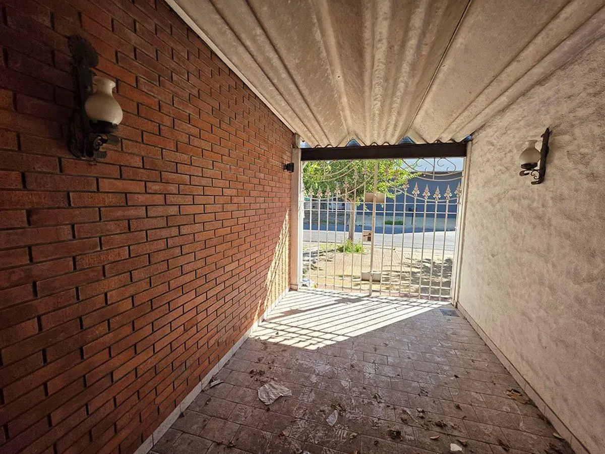 DEPARTAMENTO EN VENTA LA PLATA A RECICLAR 8