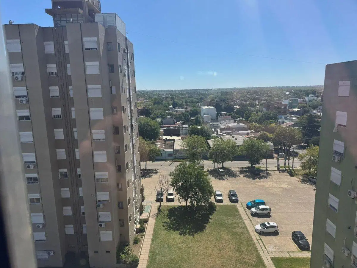 DEPARTAMENTO EN VENTA LA PLATA 3