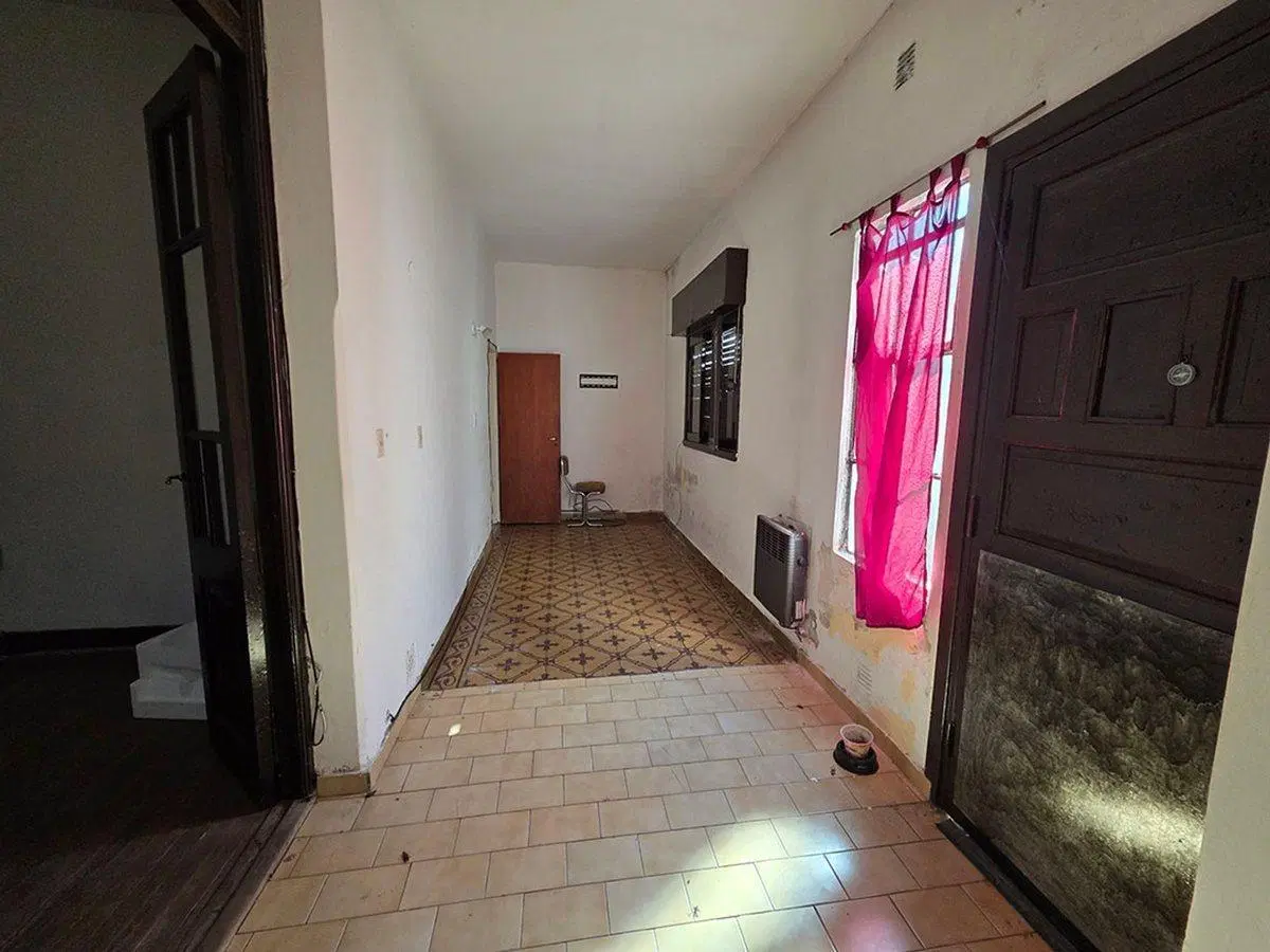 DEPARTAMENTO EN VENTA LA PLATA TIPO PH CON PATIO 4