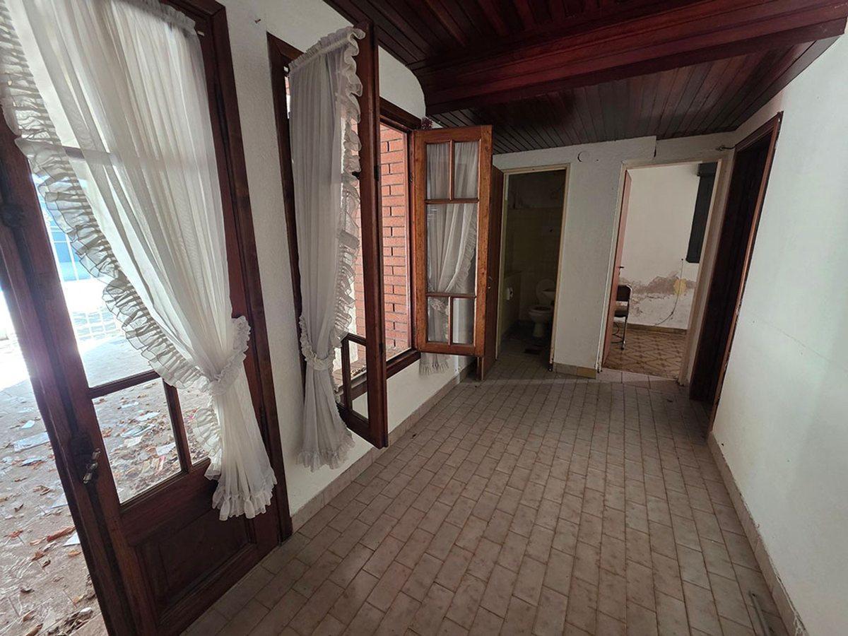 DEPARTAMENTO EN VENTA LA PLATA TIPO PH CON PATIO