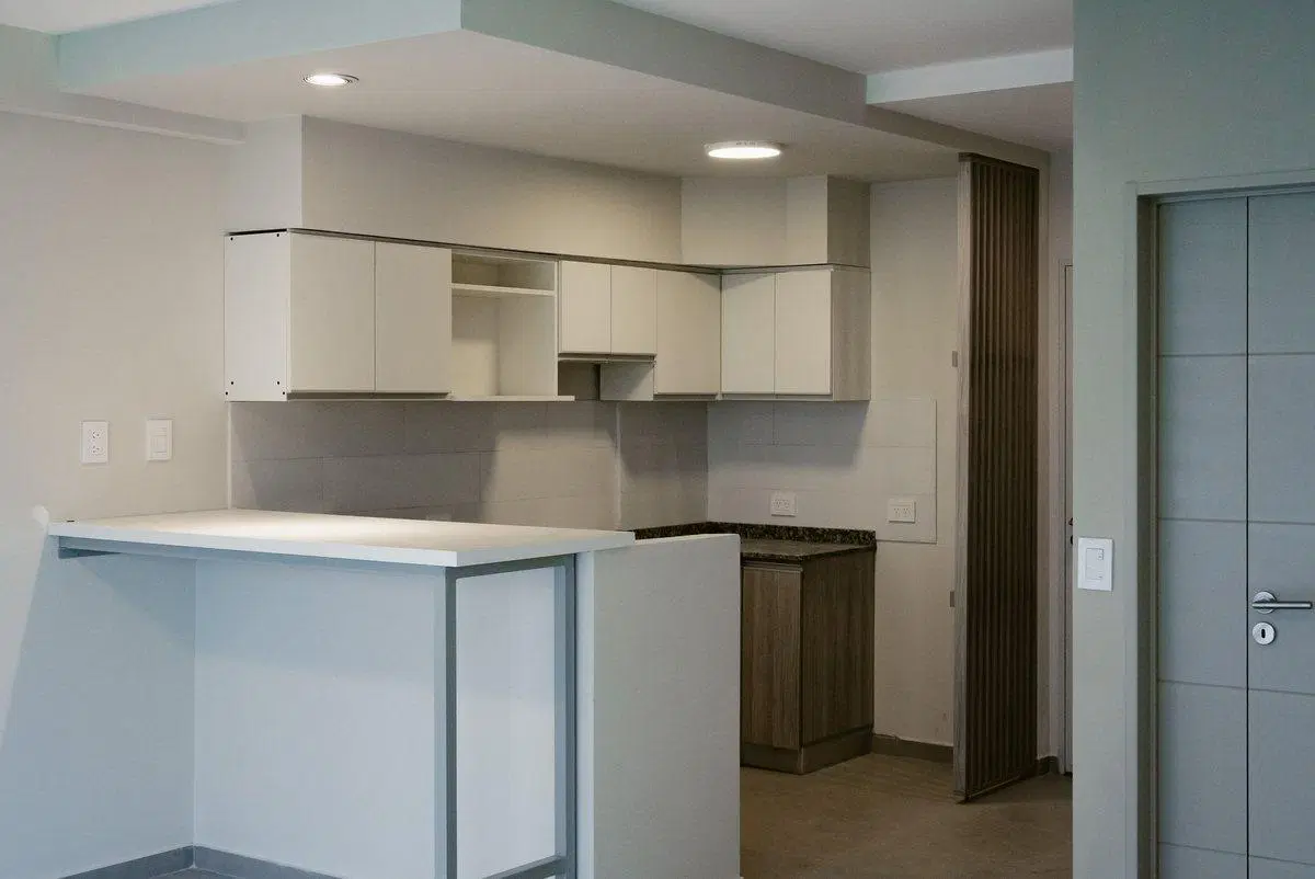 DEPARTAMENTO VENTA ALMAGRO 1 1/2 AMBIENTE 5