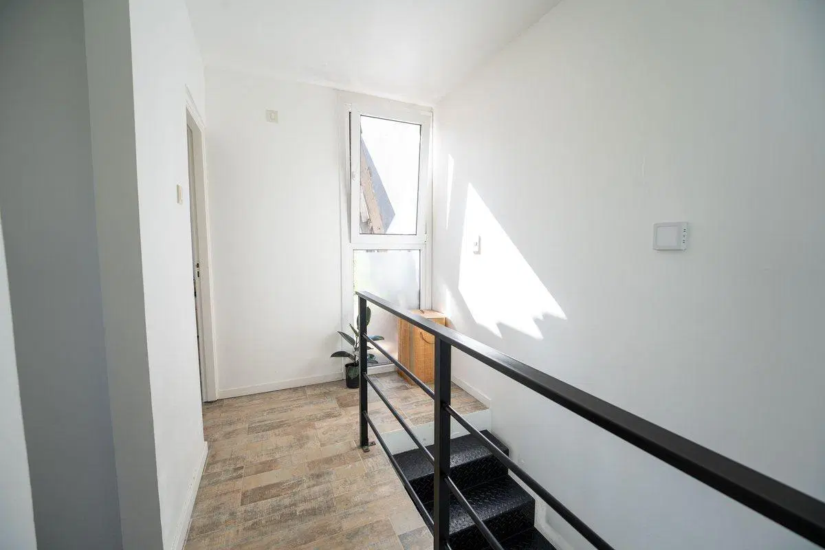 DÚPLEX EN VENTA GONNET 2 DORMITORIOS APTO BANCO 5