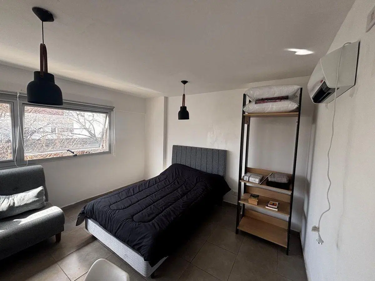MONOAMBIENTE EN VENTA LA PLATA CON COCHERA 3