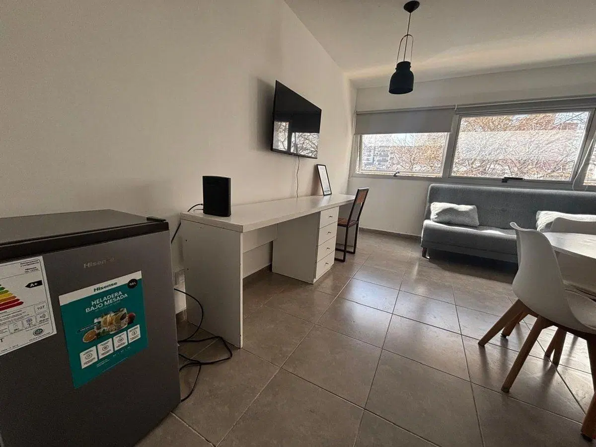 MONOAMBIENTE EN VENTA LA PLATA CON COCHERA 4