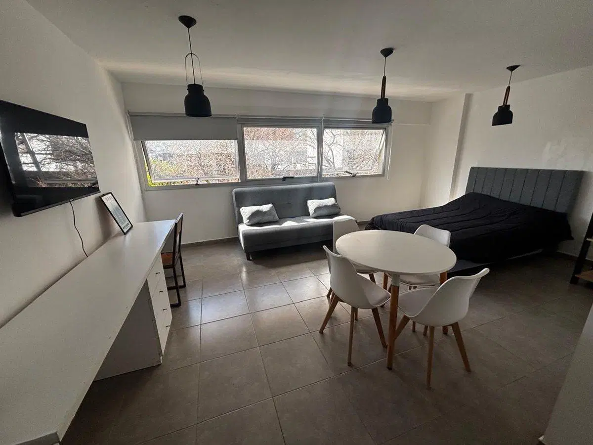 MONOAMBIENTE EN VENTA LA PLATA CON COCHERA 2