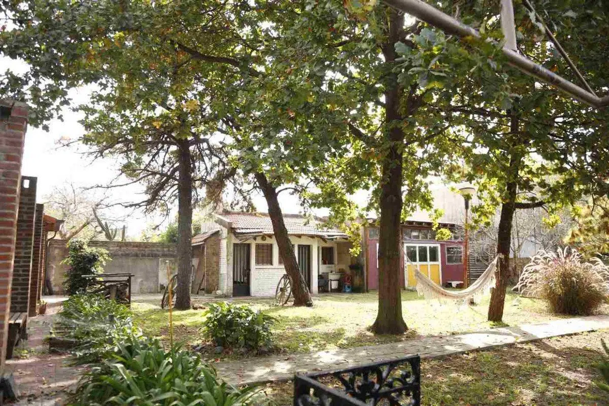 Casa Venta Gonnet 4 Dormitorios 2 Baños Pileta 8
