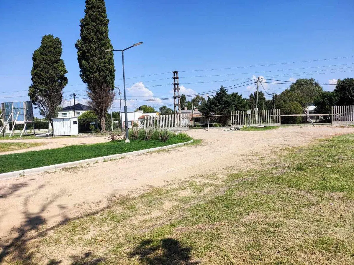 LOTE EN VENTA BERISSO BARRIO CAMPOS DEL SUD 5