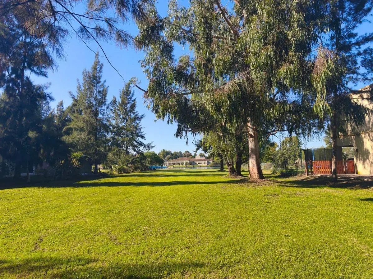 LOTE EN VENTA FRENTE A LA LAGUNA MIRALAGOS RUTA 2 2