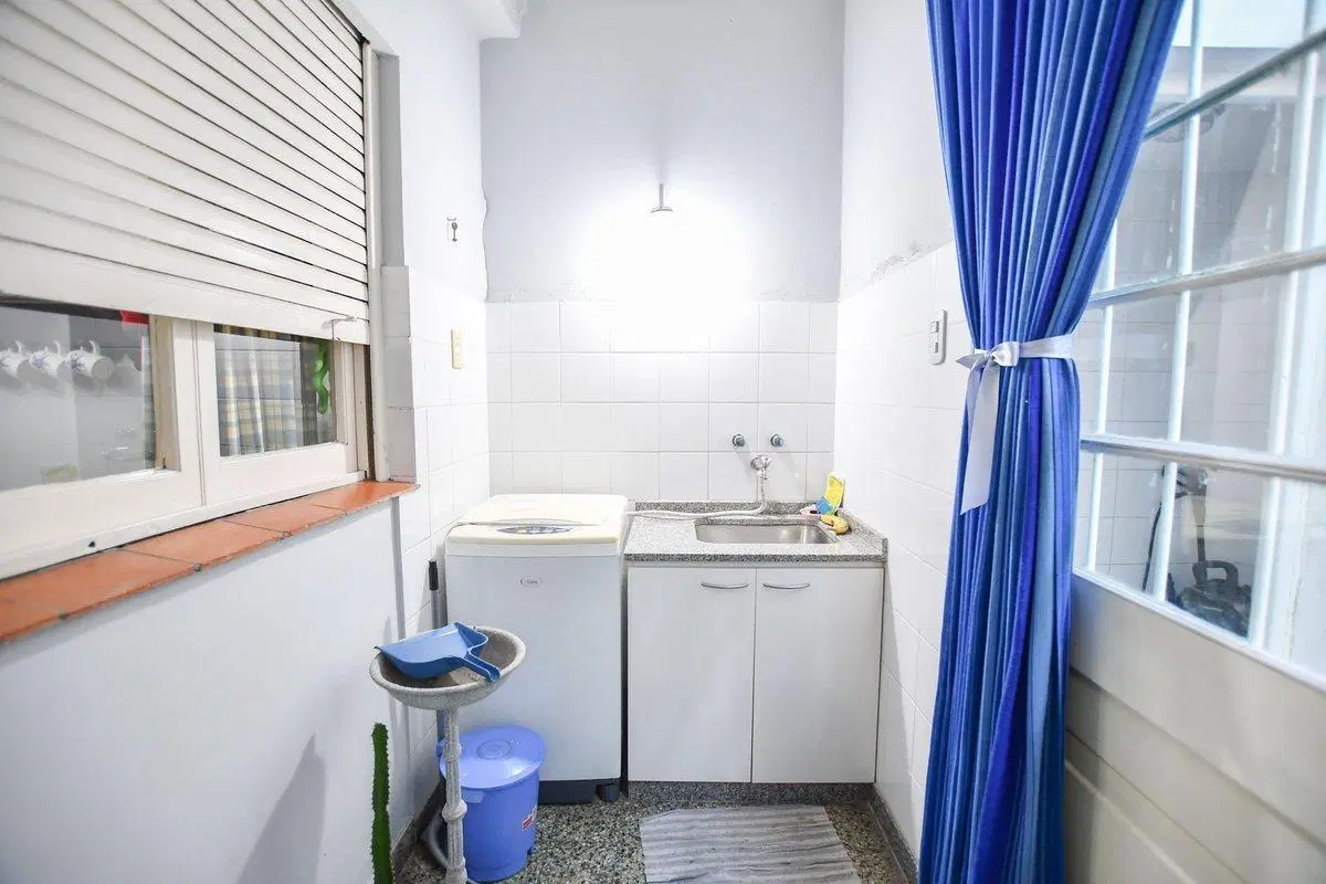 CASA EN VENTA LA PLATA 4