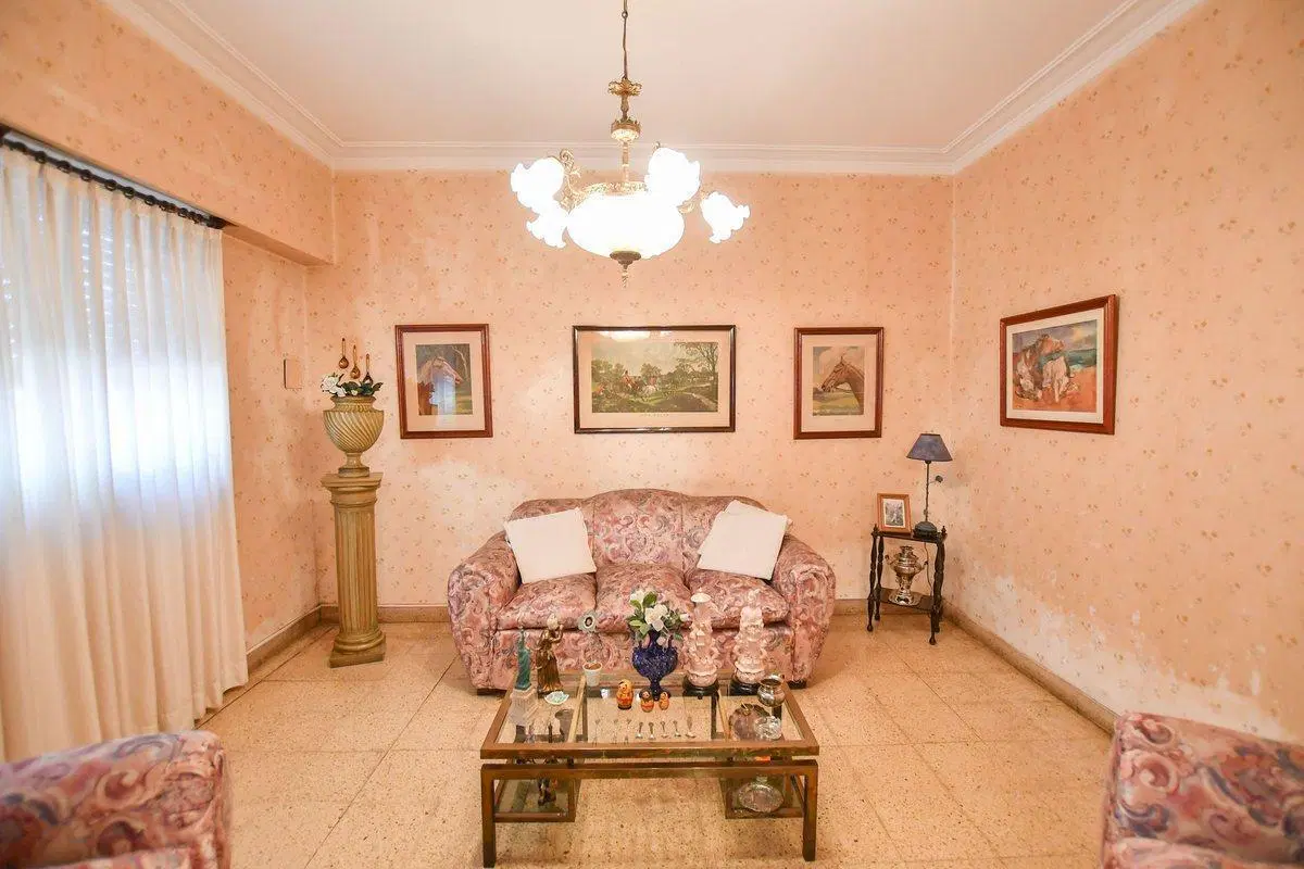 CASA EN VENTA LA PLATA 2
