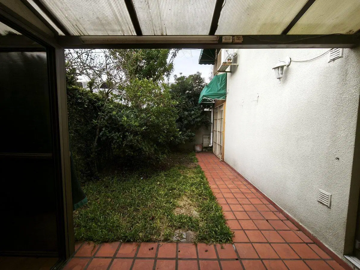 DÚPLEX EN VENTA LA PLATA CON DOBLE COCHERA 4