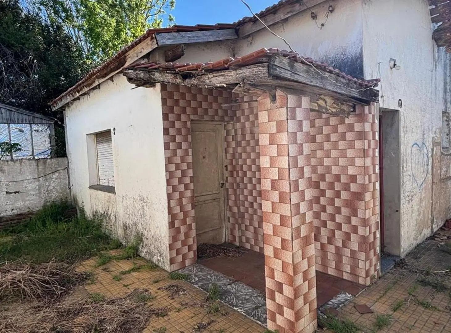CASA EN VENTA LA PLATA 4