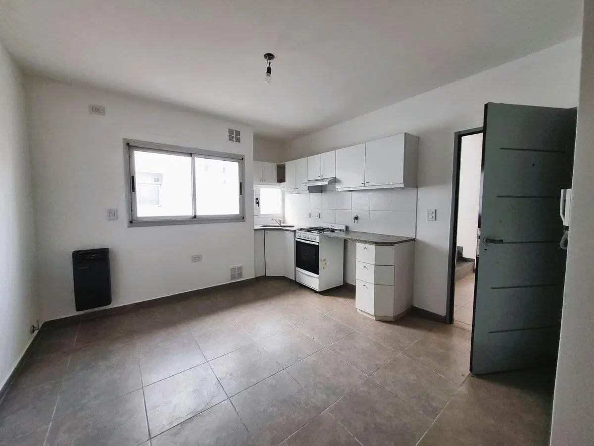 DEPARTAMENTO EN VENTA LA PLATA 1 DORMITORIO 4