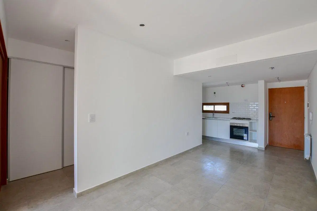 DEPARTAMENTO EN VENTA LA PLATA 1 DORMITORIO BALCON 3