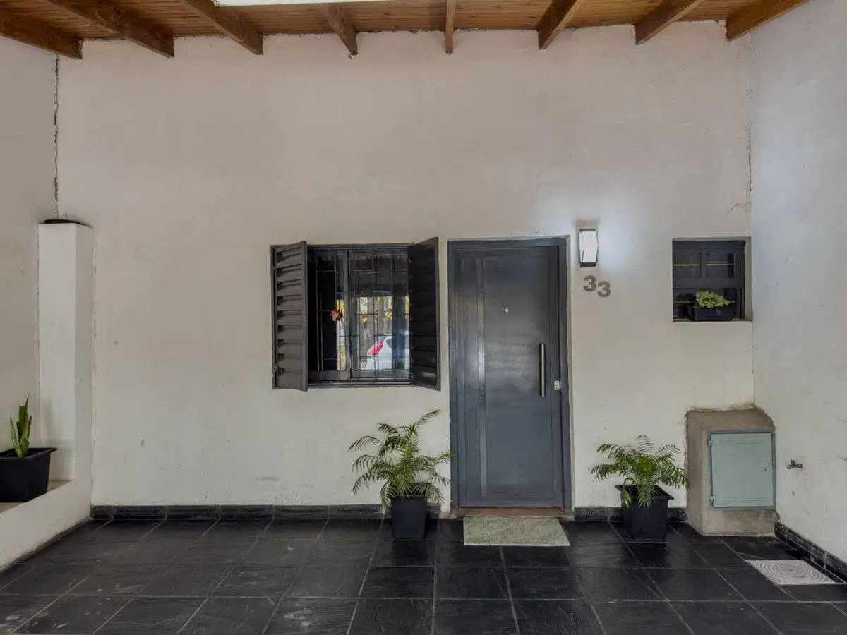 DUPLEX EN VENTA LA PLATA 3 DORMITORIOS 5