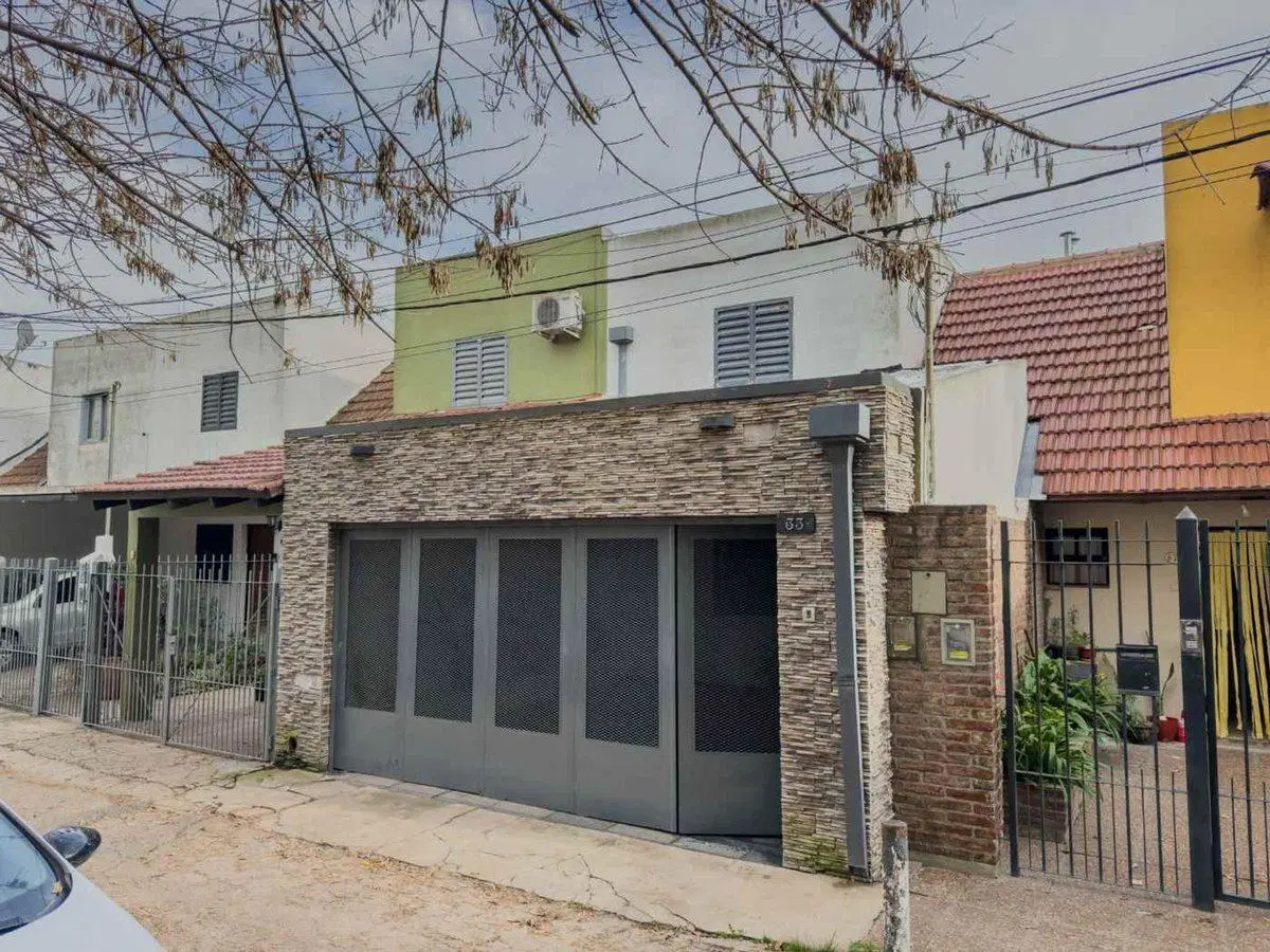 DUPLEX EN VENTA LA PLATA 3 DORMITORIOS 2