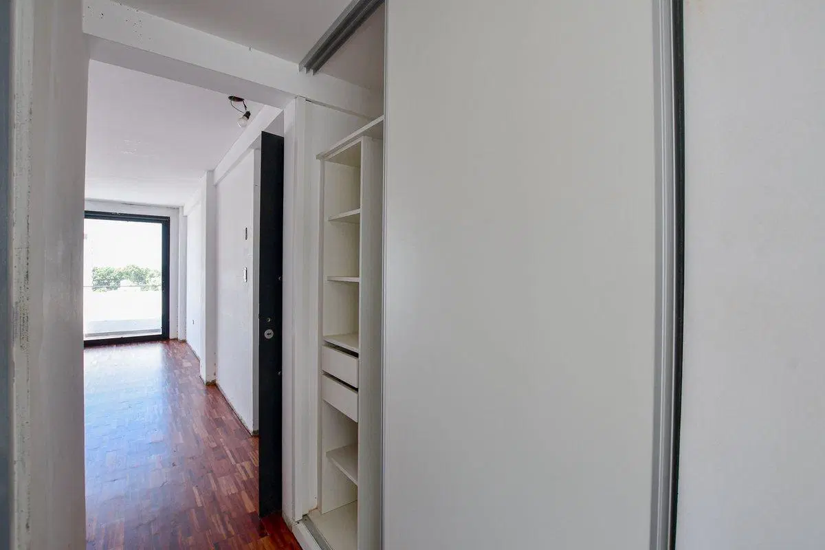 DEPARTAMENTO MONOAMBIENTE VENTA LA PLATA ESTRENAR 5