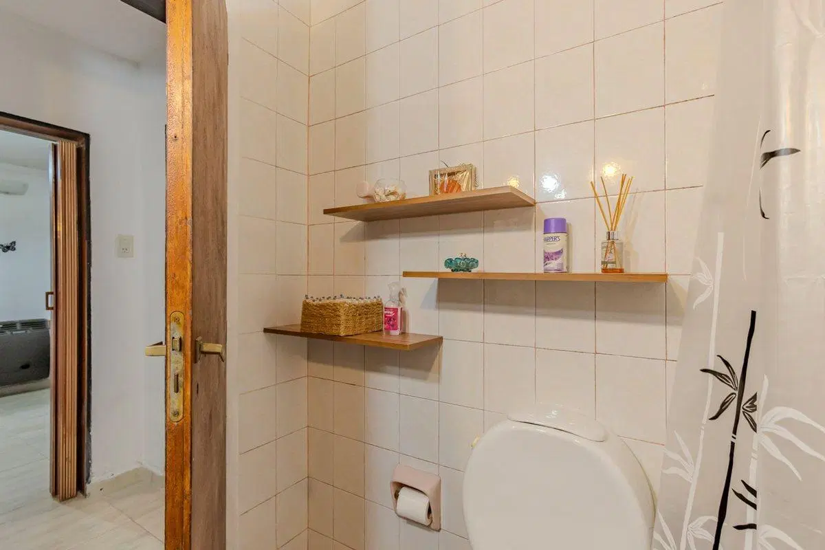 CASA EN VENTA EN VILLA ELISA CON COCHERA 3