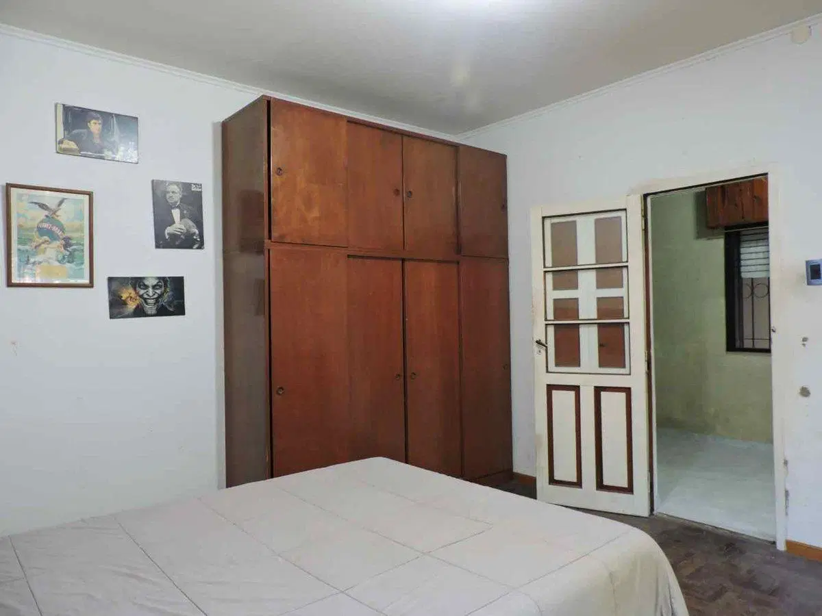 DOS CASAS EN VENTA LA PLATA CON PATIO Y COCHERA 5