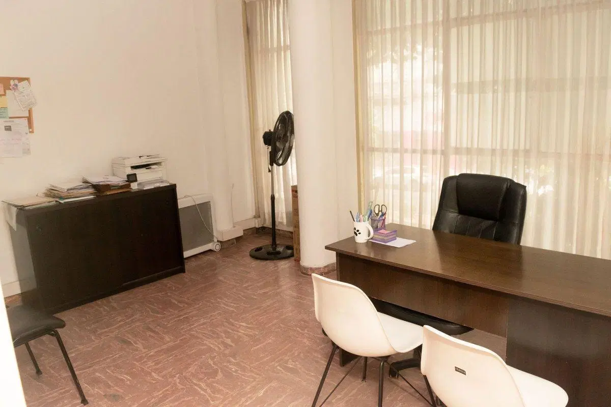 OFICINA EN VENTA LA PLATA MICROCENTRO 120 MTS2 4