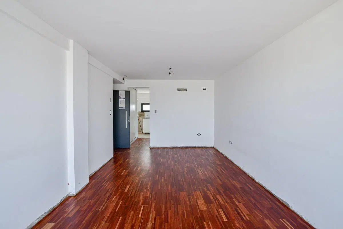 MONOAMBIENTE EN VENTA LA PLATA CON BALCON 3