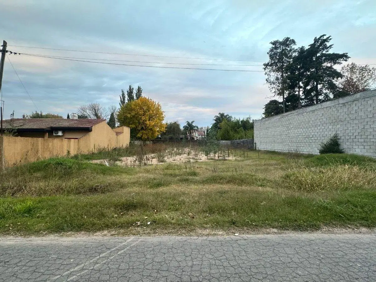 LOTE EN VENTA EN LISANDRO OLMOS CON ESCRITURA 5