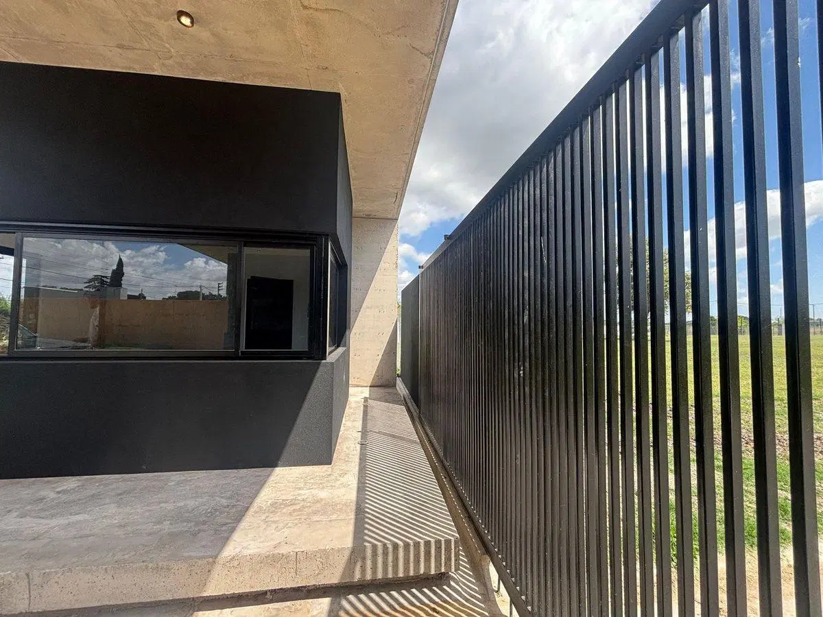 Lote en venta en Gorina 2