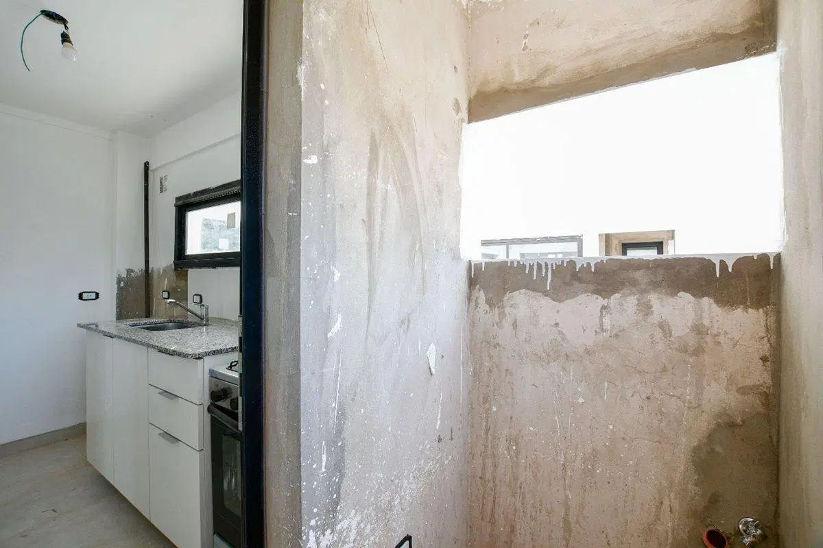 DEPARTAMENTO MONOAMBIENTE  EN VENTA LA PLATA 4