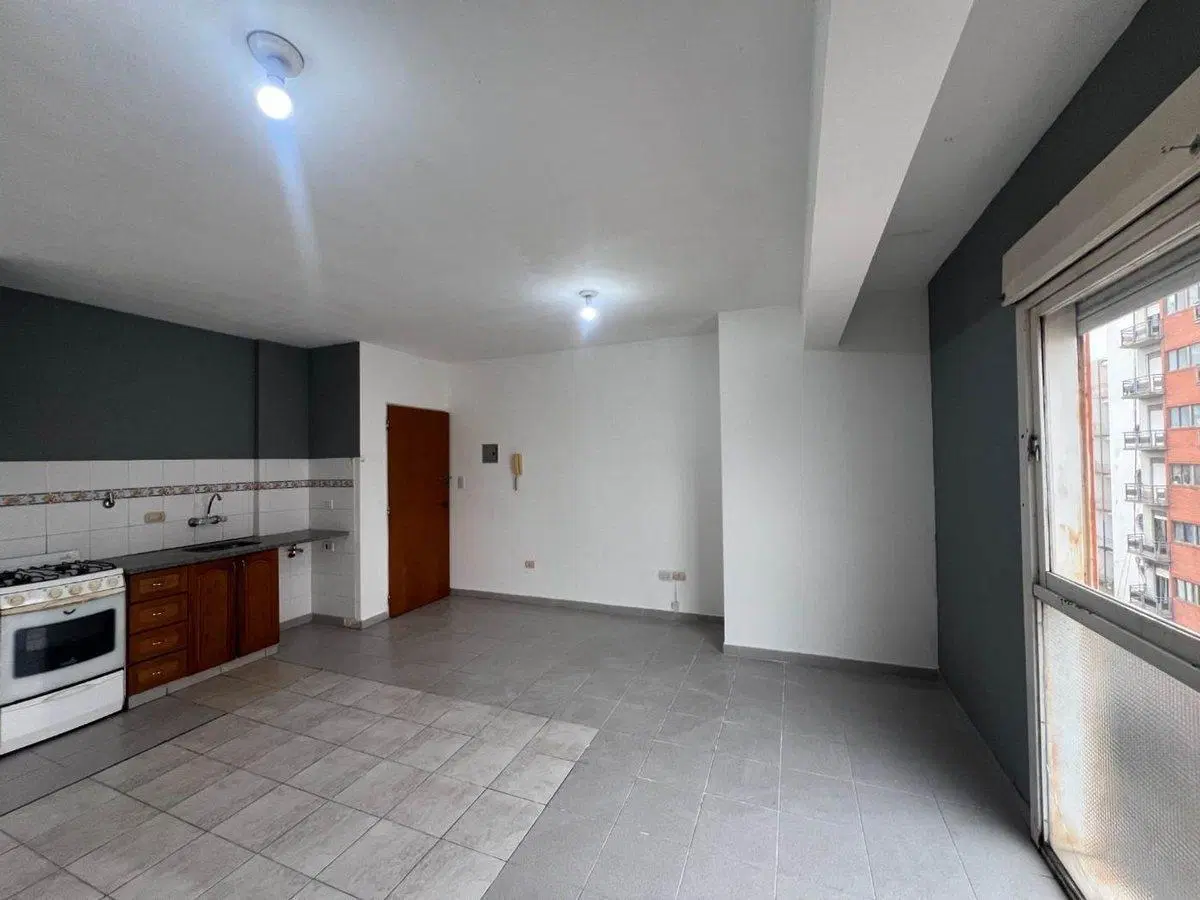 MONOAMBIENTE EN VENTA LA PLATA 2