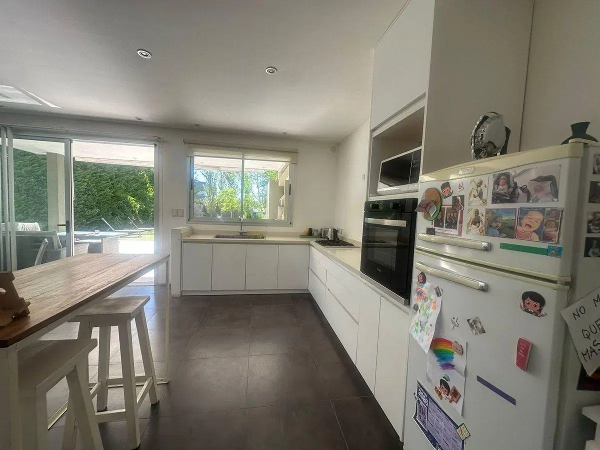 CASA EN VENTA EL QUIMILAR A TERMINAR 2