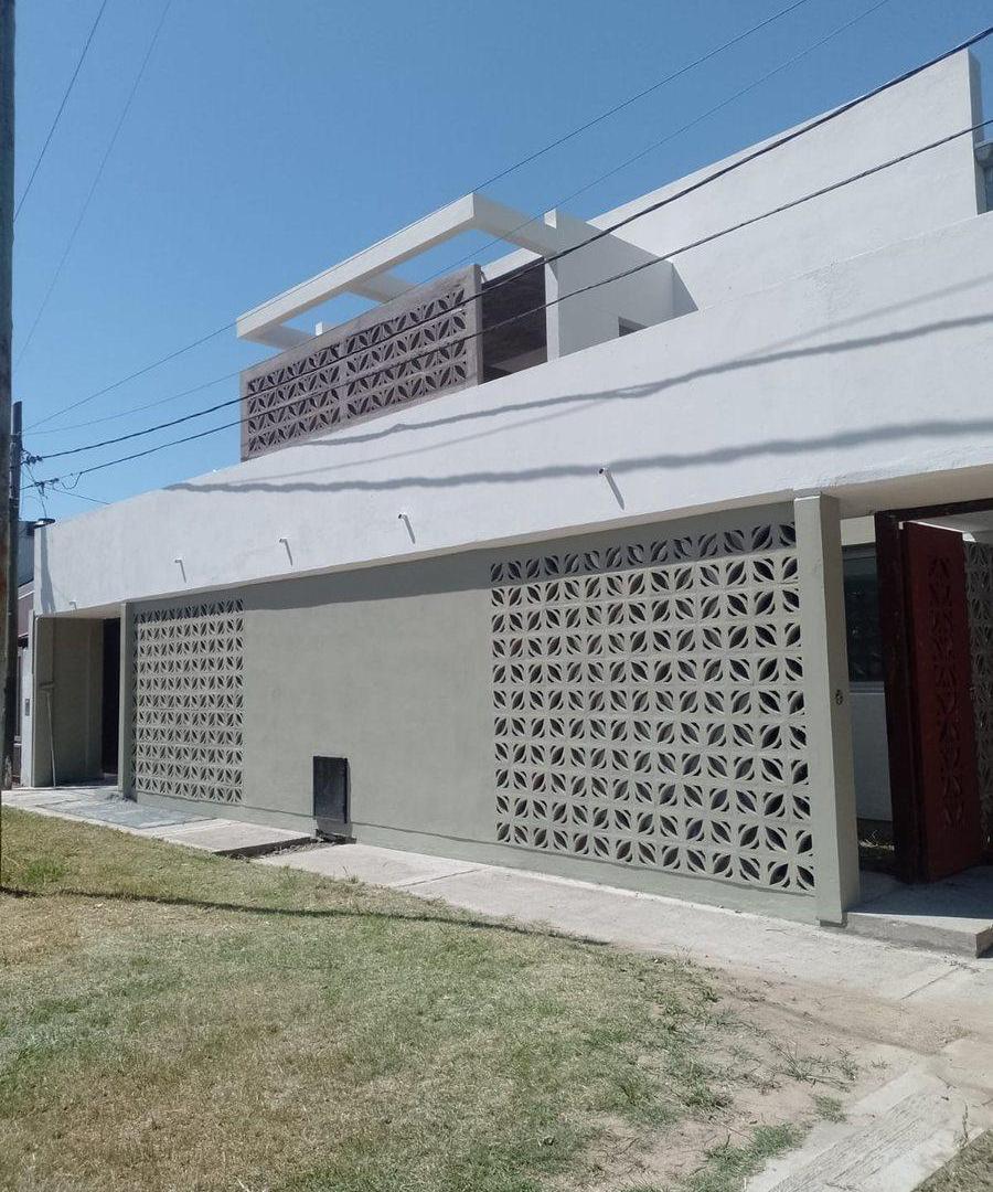 DUPLEX EN VENTA RINGUELET 2 DORMITORIOS COCHERA