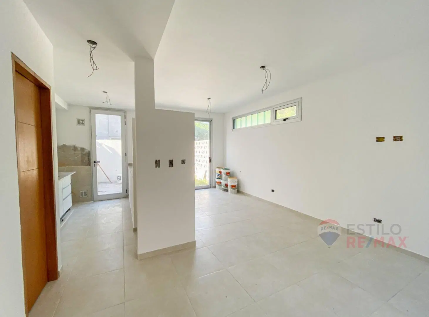 DUPLEX EN VENTA RINGUELET 2 DORMITORIOS COCHERA 5