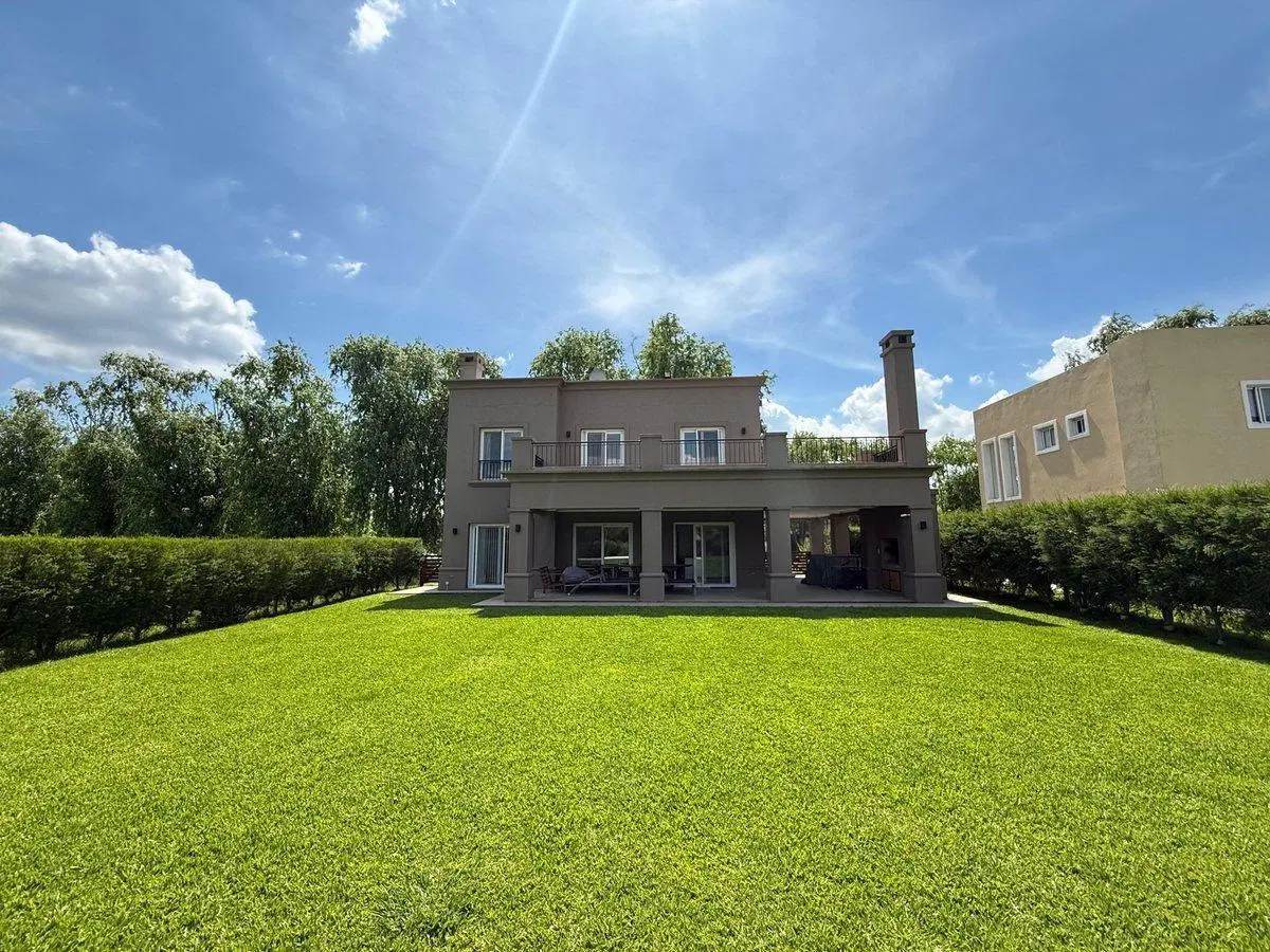 CASA VENTA HARAS DEL SUR II  APTO BANCO 3