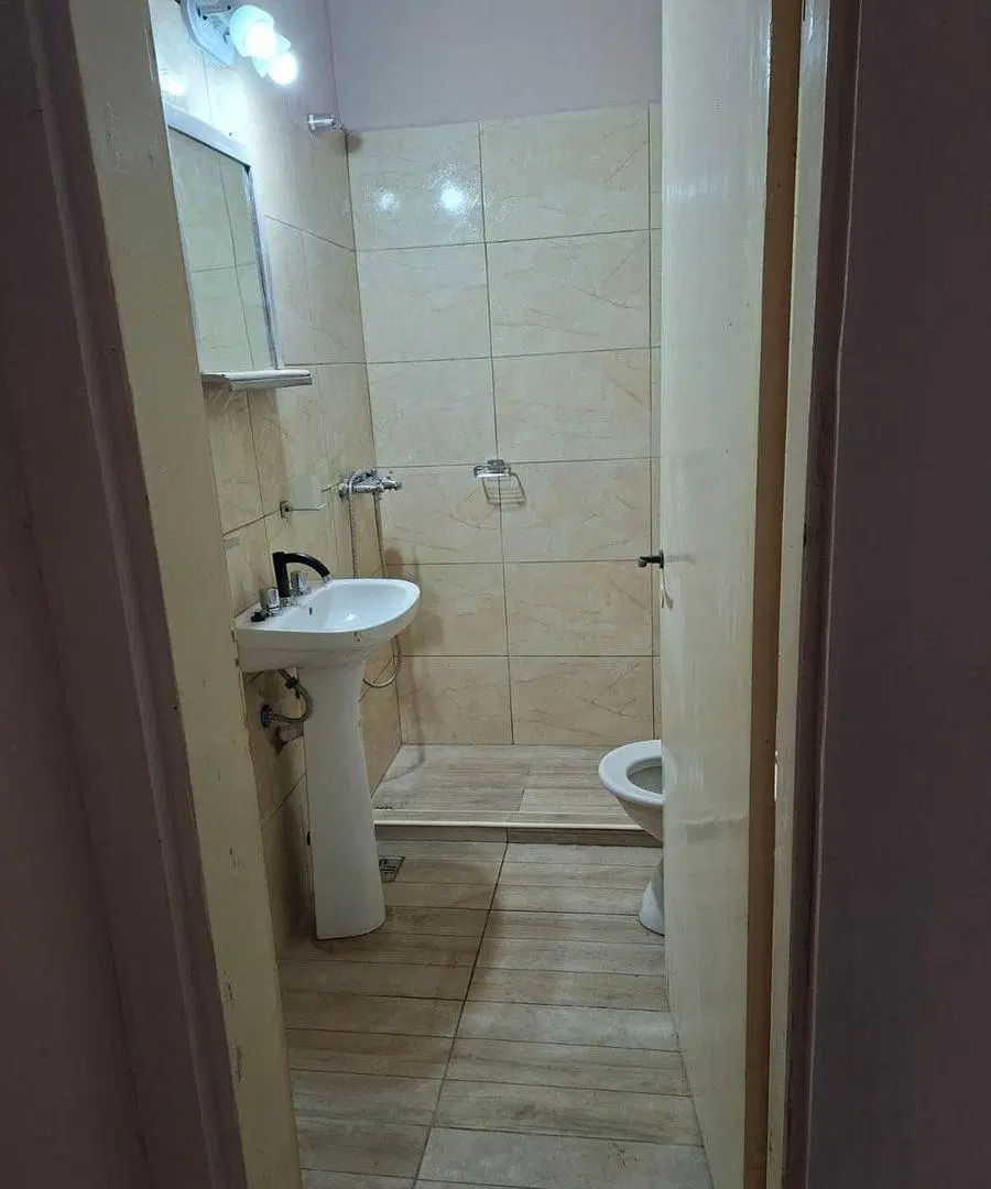 CASA EN VENTA SAN CARLOS BERISSO 2 DORMITORIOS 5